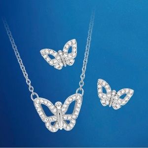 NIB Swarovski Limited Edition Cinderella Butterfly Necklace Earrings Set